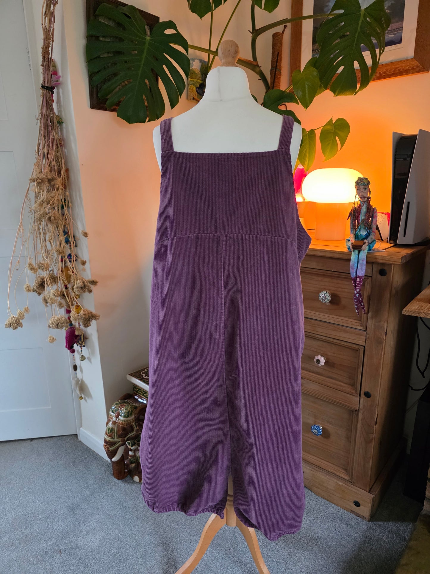 Preloved Corduroy Pinafore Dress UK16-22