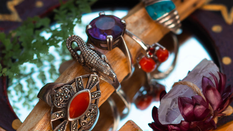 Vintage Jewels