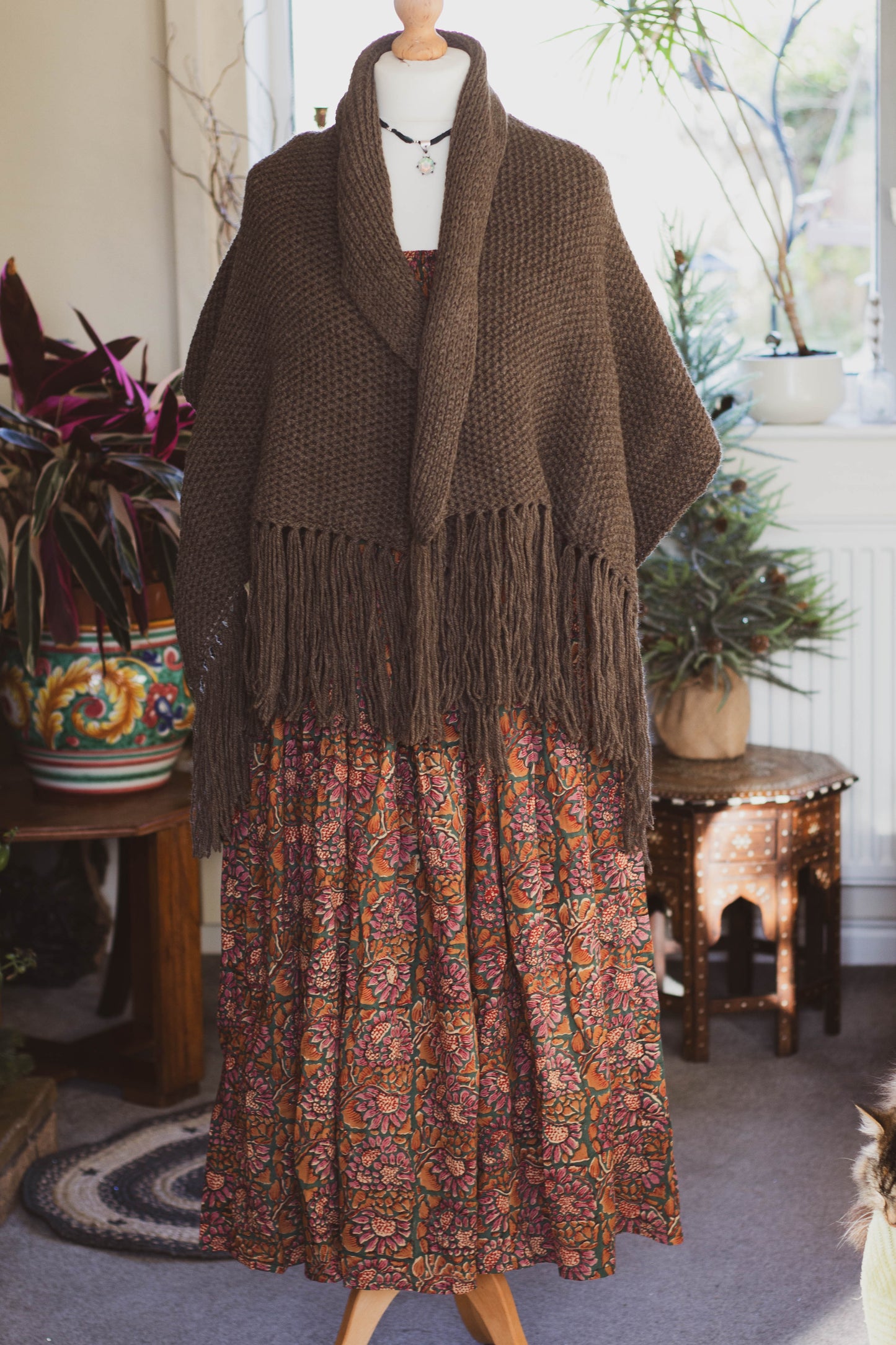 Highland Shawl With Tassels