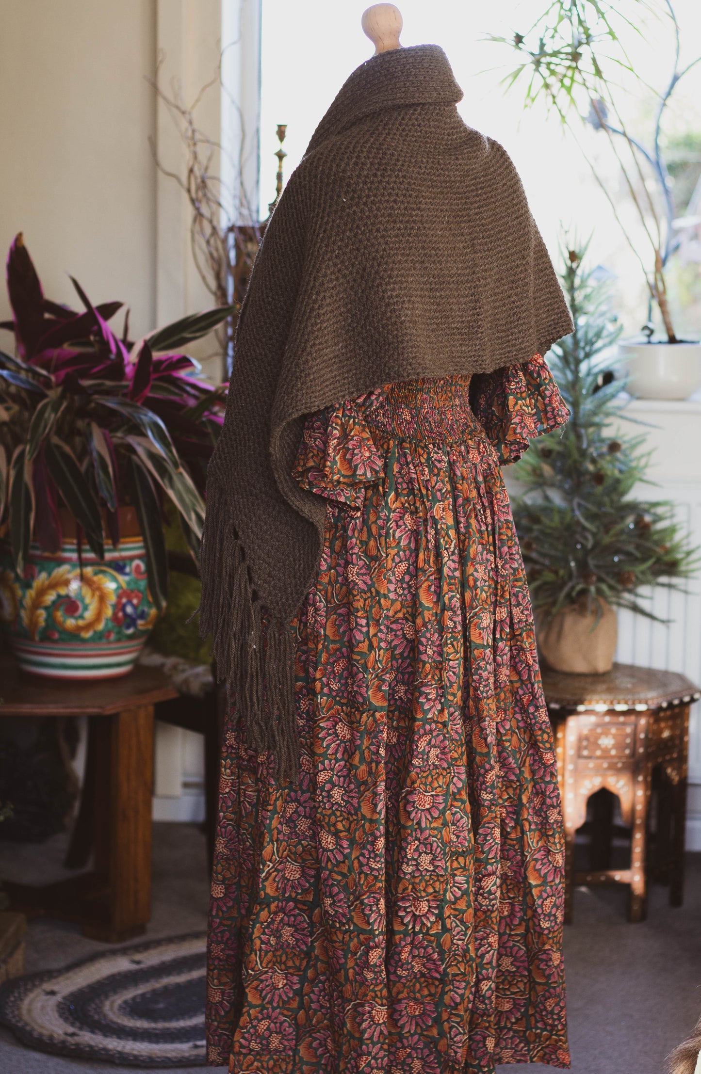 Highland Shawl With Tassels