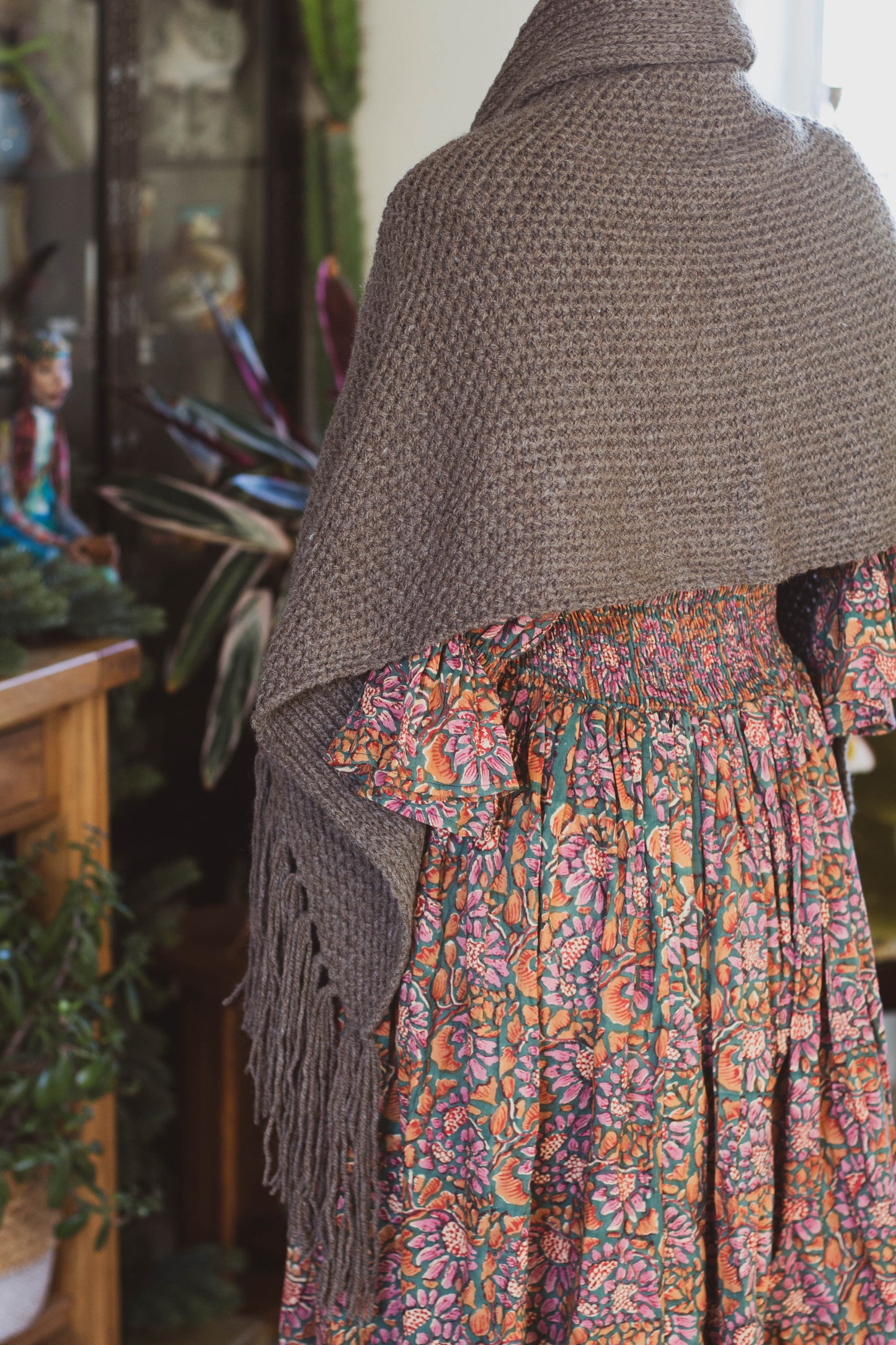 Highland Shawl With Tassels