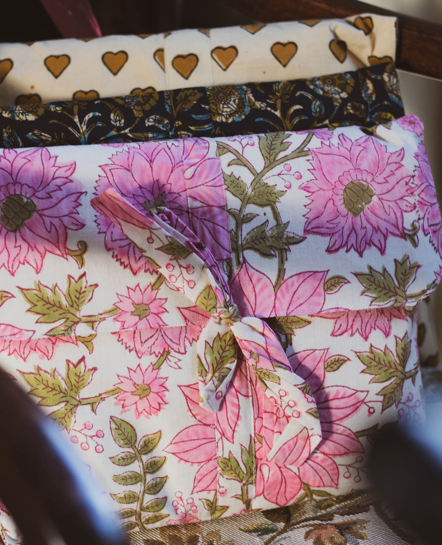 Bobbin Loungers Pink