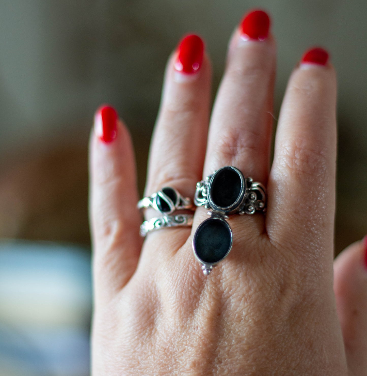 Preloved Size S Poison Ring