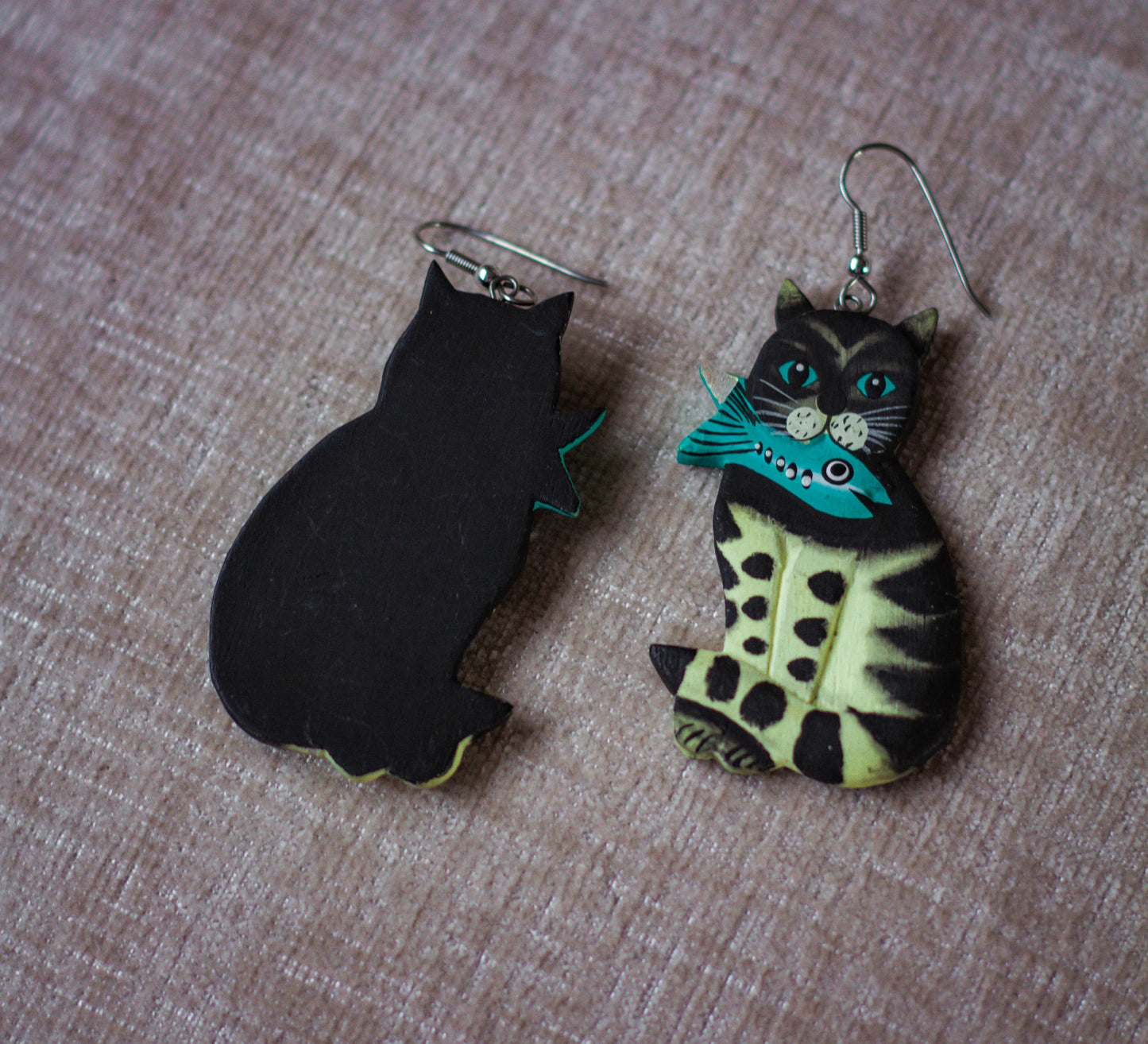 Vintage Cat Painted Earrings