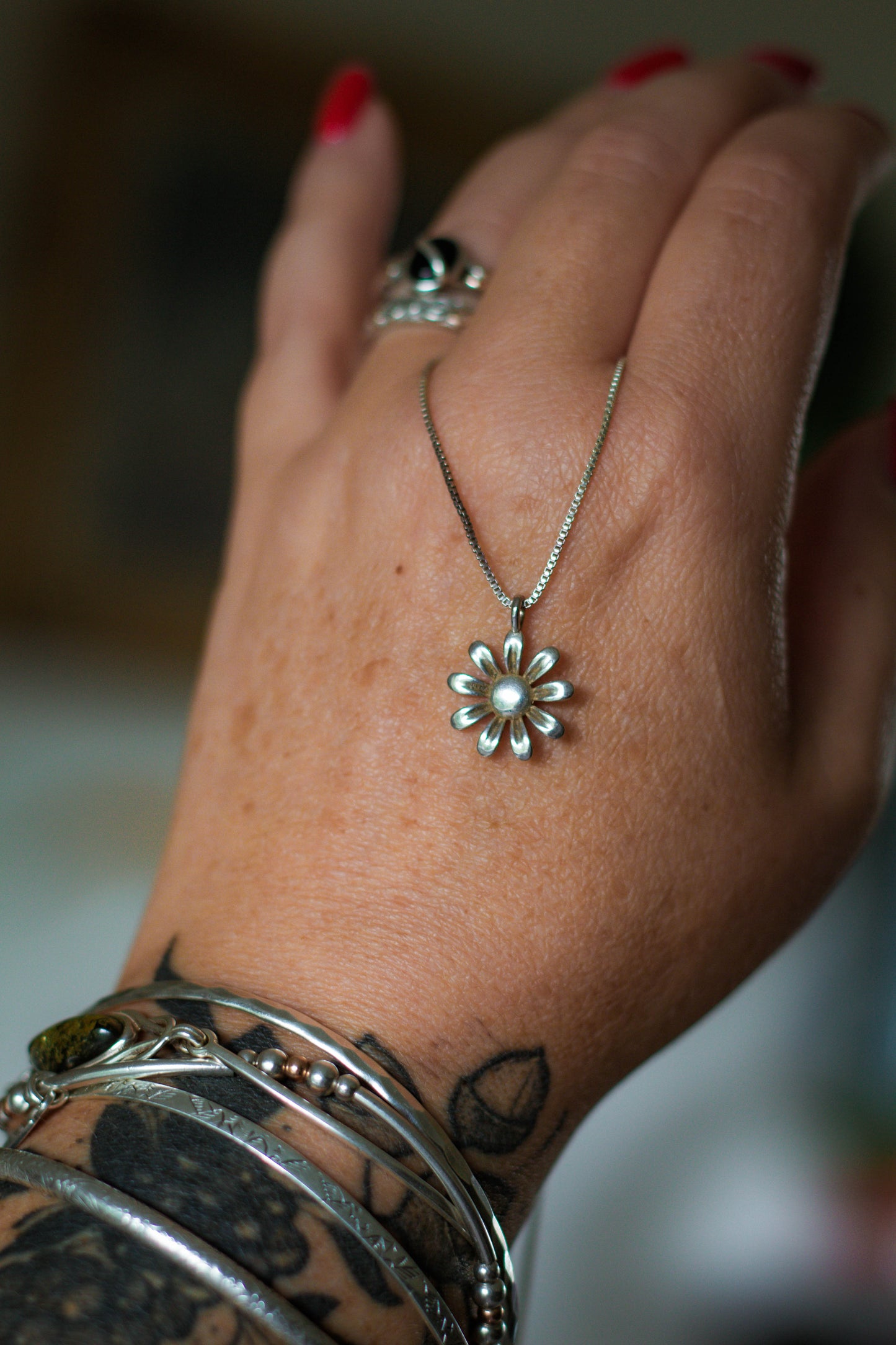 Preloved Daisy