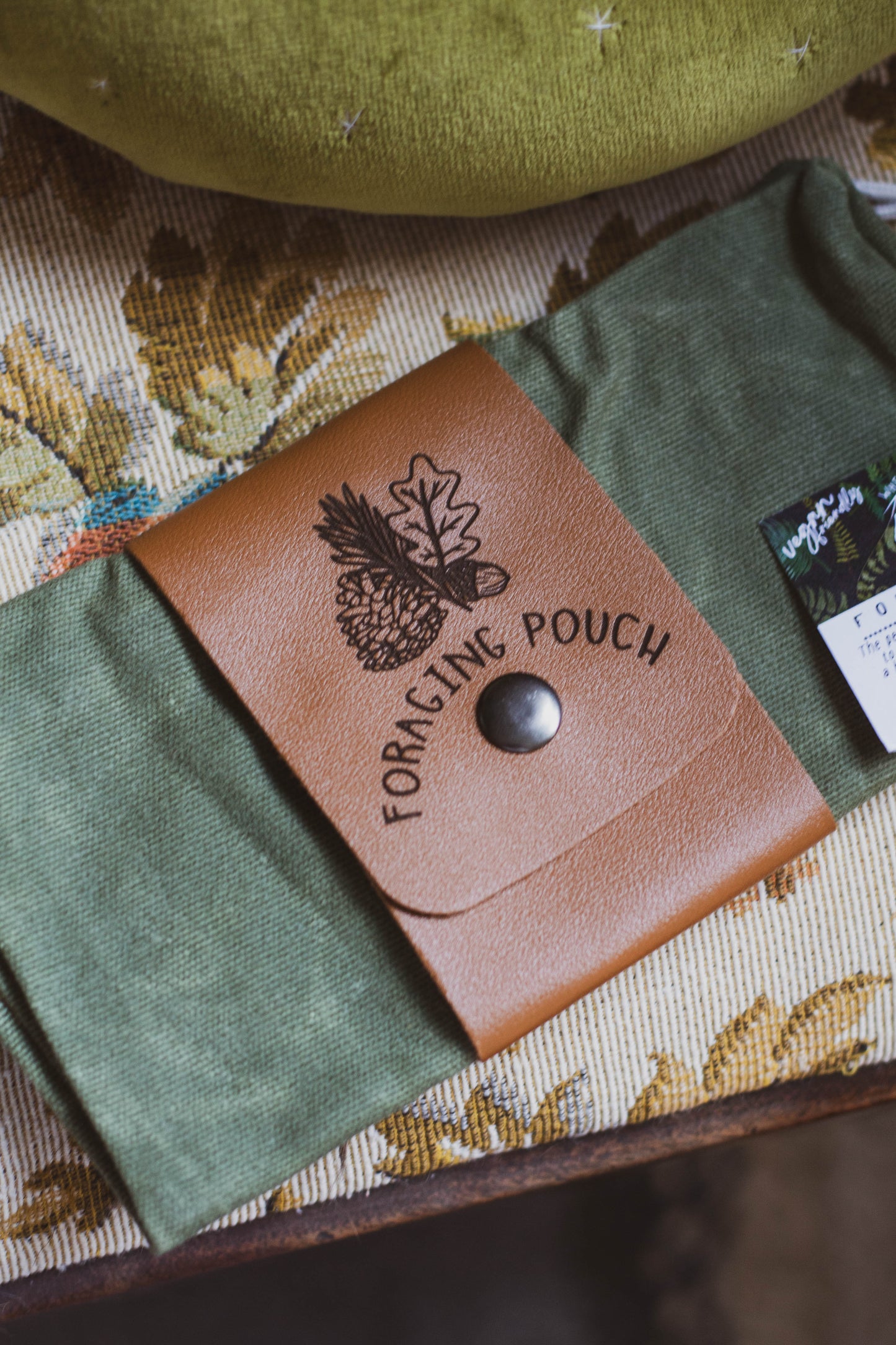 Foraging Pouch