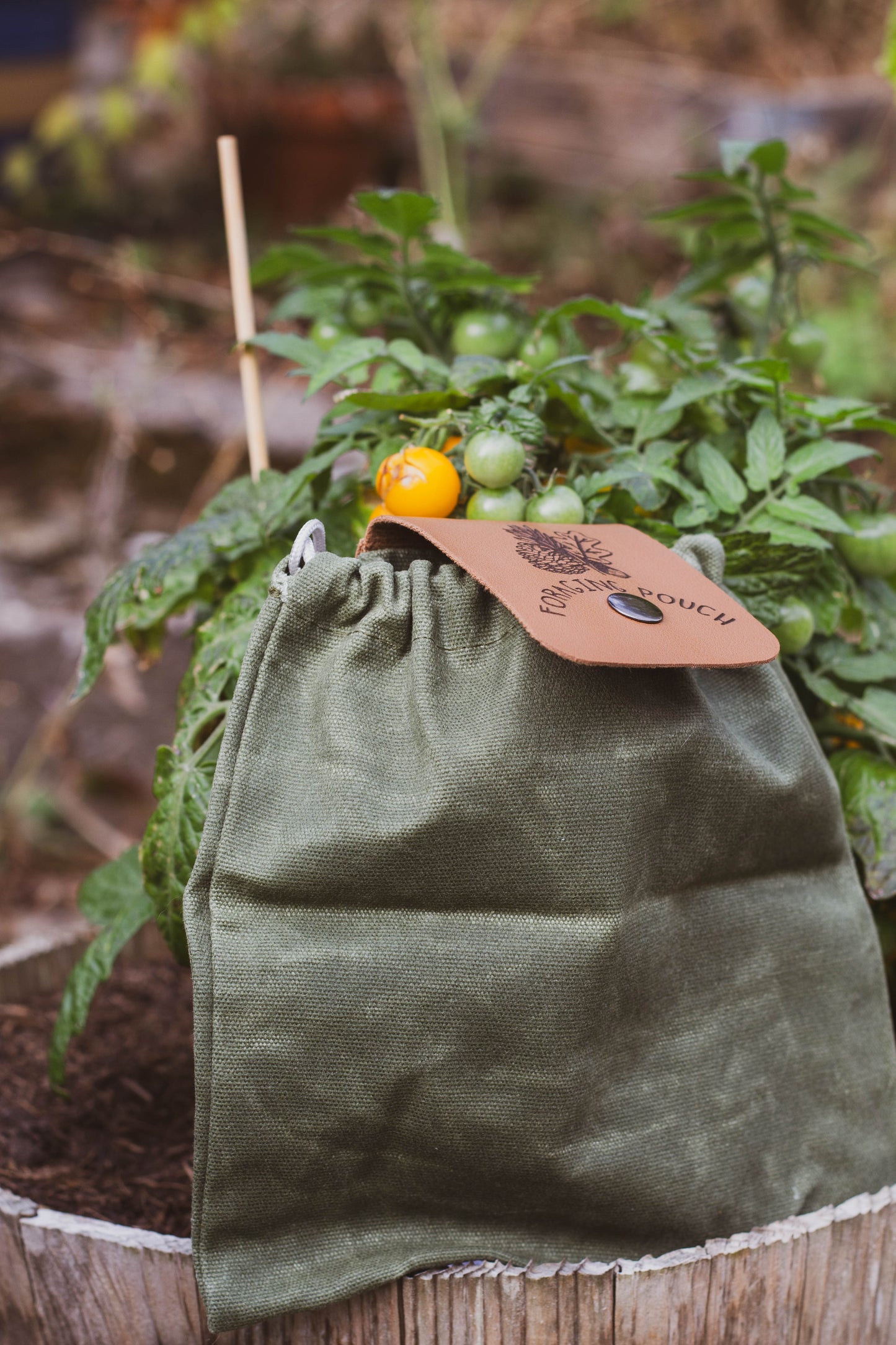 Foraging Pouch