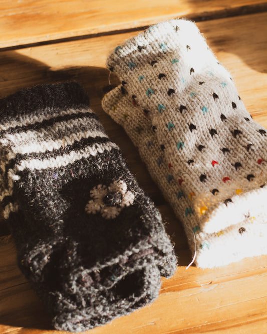 Wool fingerless gloves