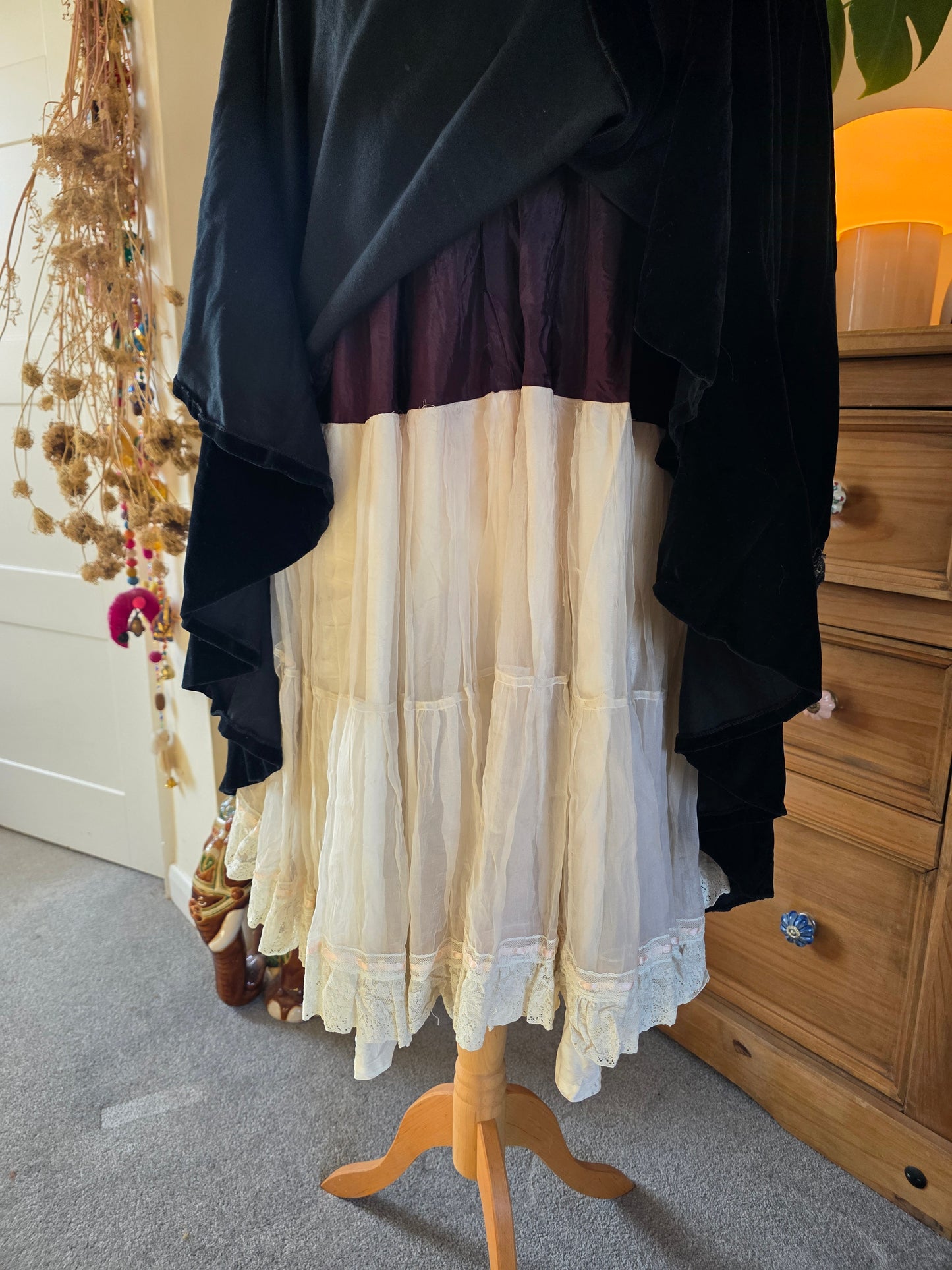 Preloved Vintage 70s Velvet Dress UK16-18