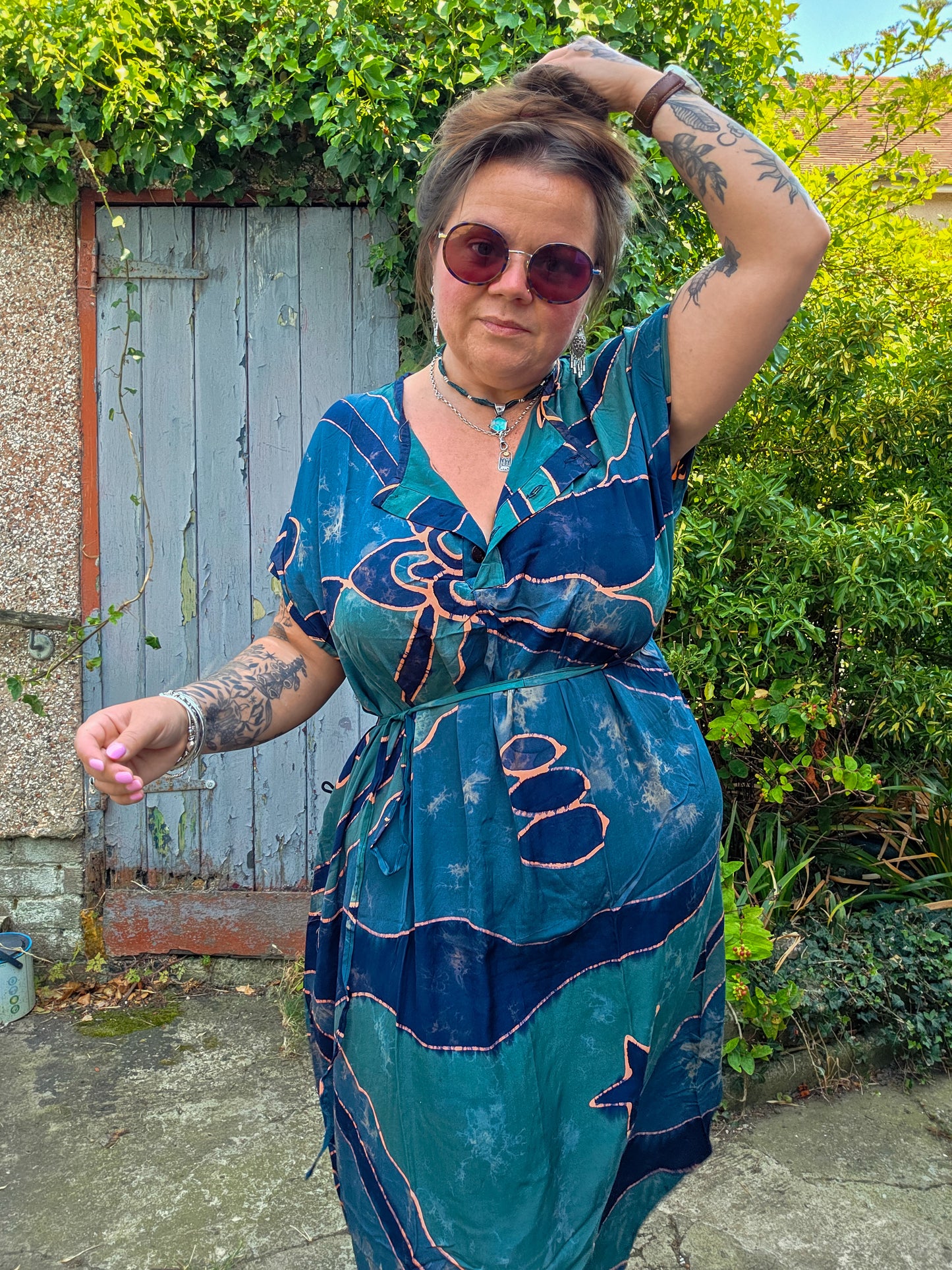90s Style Oval Dress