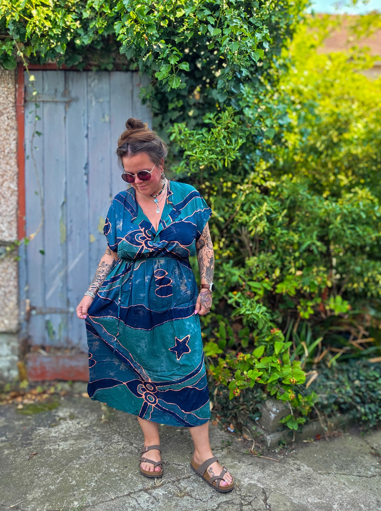 90s Style Oval Dress